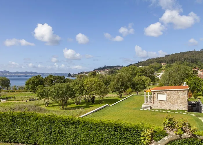 ホテル ア アクイア